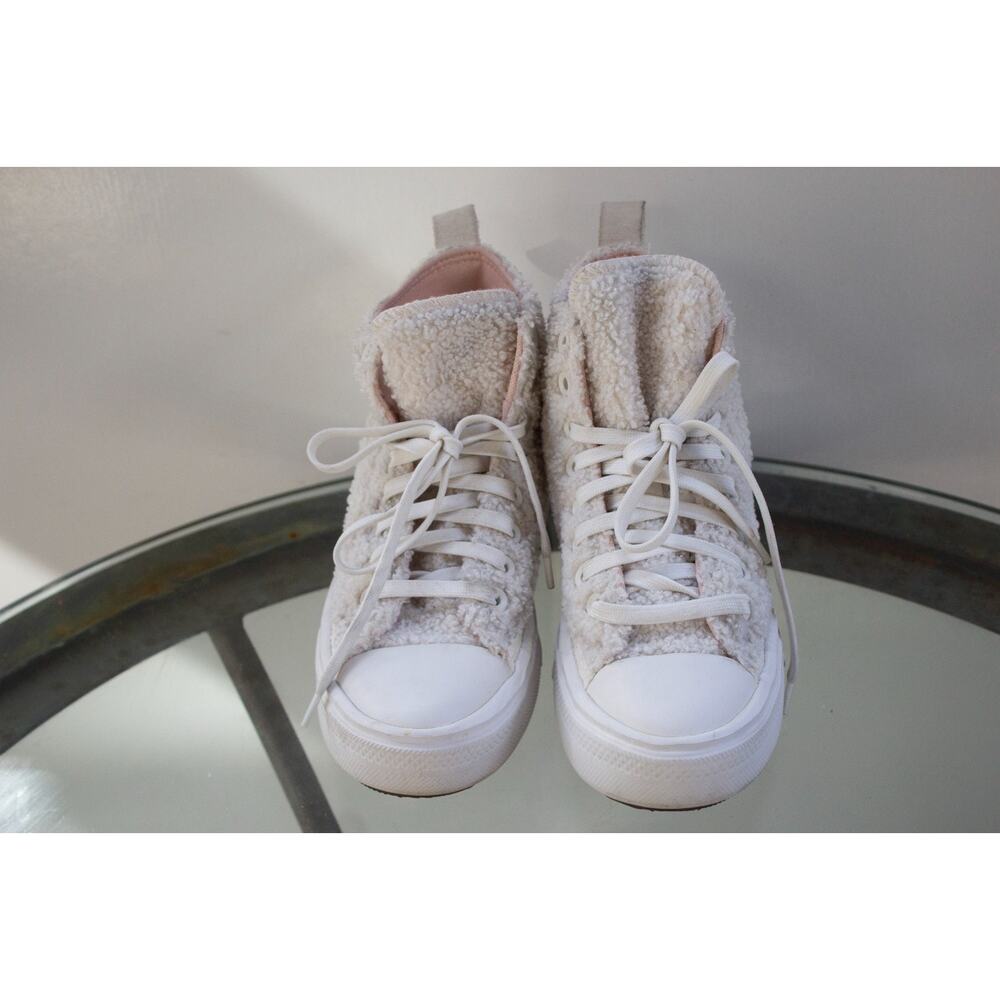 Chuck Taylor All Star Move High Perfect Is Not Perfect Egret 573074C Size 5.5 - Picture 2 of 11